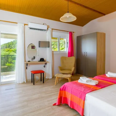 Siora Maria * Argostoli (Kefalonia)